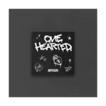 AMPERS&ONE (アンパサンドワン)- ONE HEARTED (Postcard バージョン)