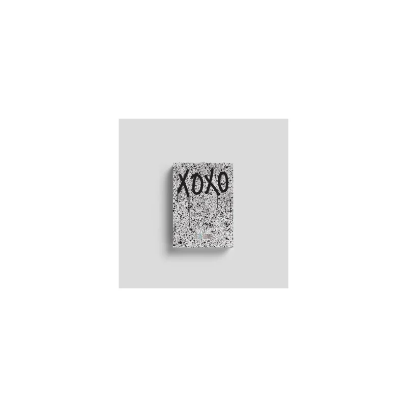 チョン・ソミ (JEON SOMI) - THE FIRST アルバム XOXO (O バージョン)